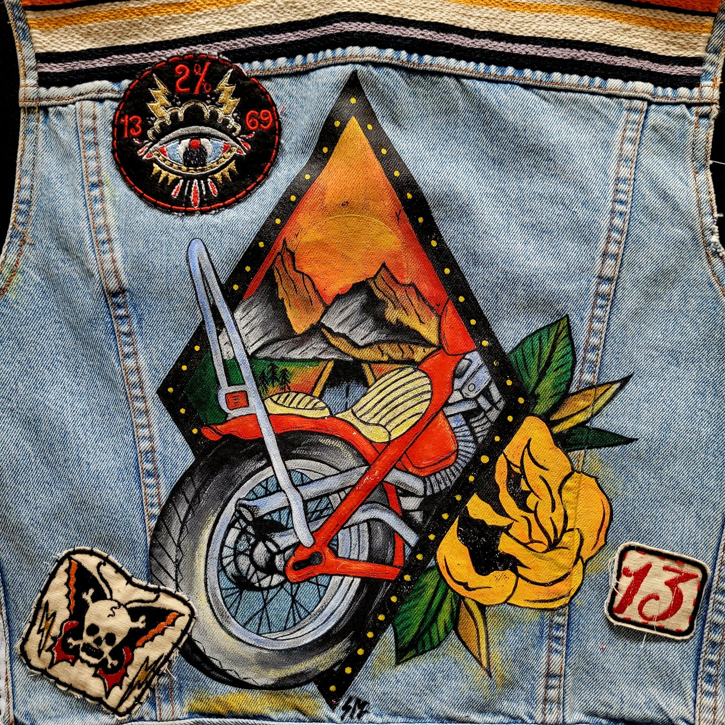 Handpainted  & Handembroidered  JACKET LEVI'S "My Chopper Babe " veste peinte et brodée à la main chopper girl - PUNK & COTON