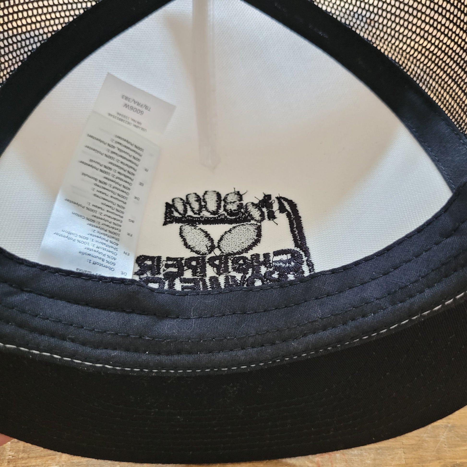 Trucker Cap  Brodé "CHOPPER POWER" Version Fond Blanc / Noir - PUNK & COTON