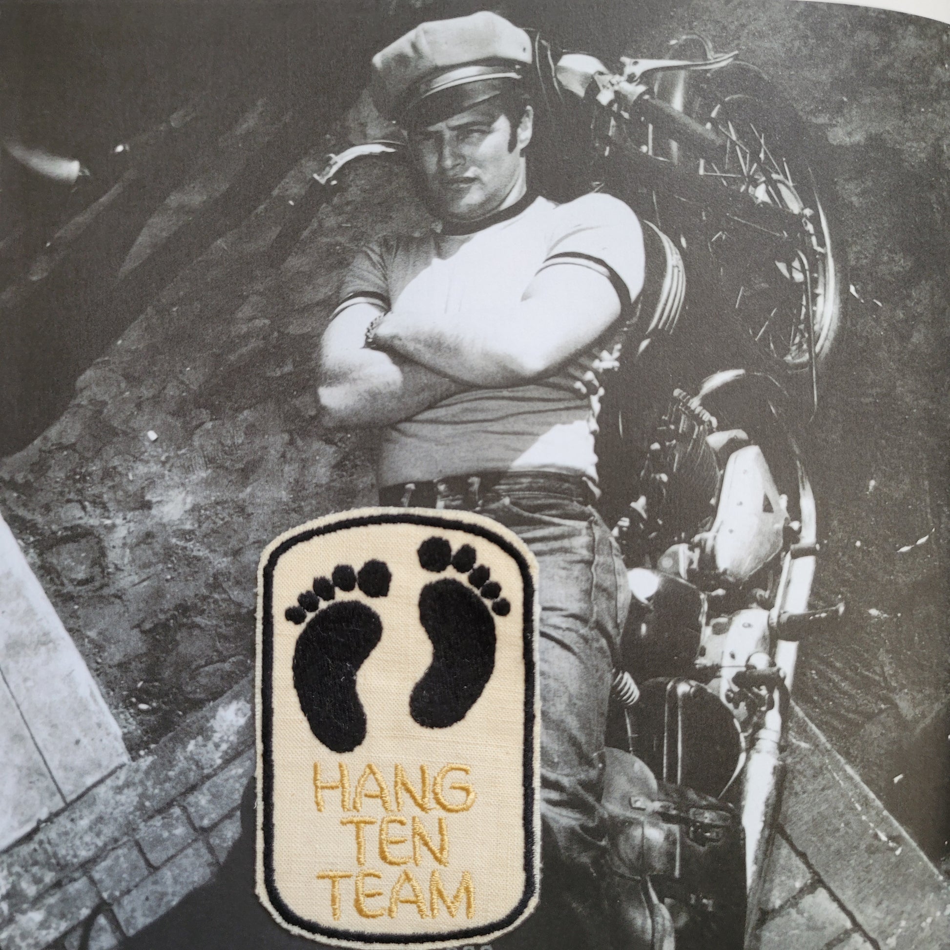 Patch Brodé "Hang ten" EN VIEUX TISSU COTON - PUNK & COTON