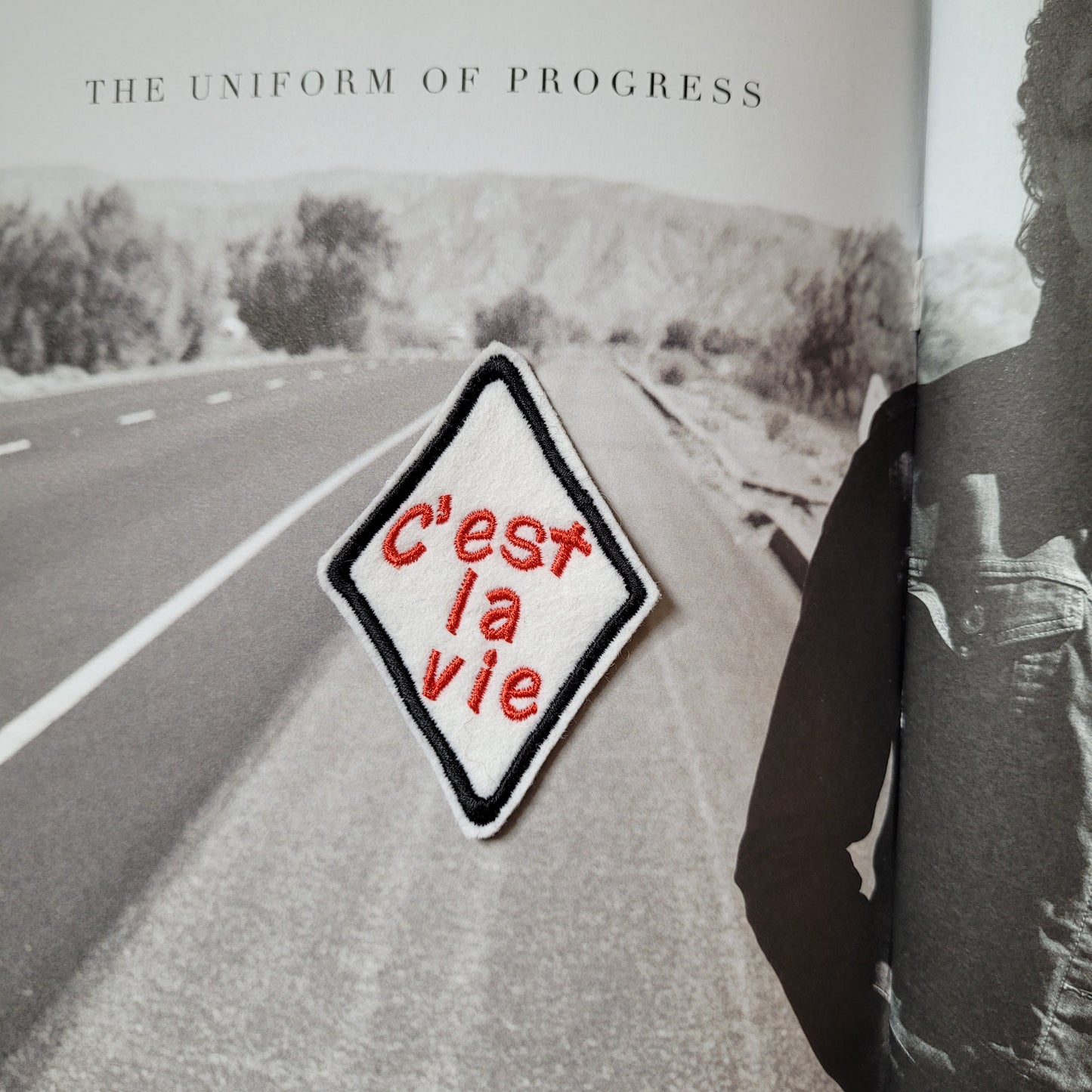 Patch Brodé C'est la Vie - PUNK & COTON