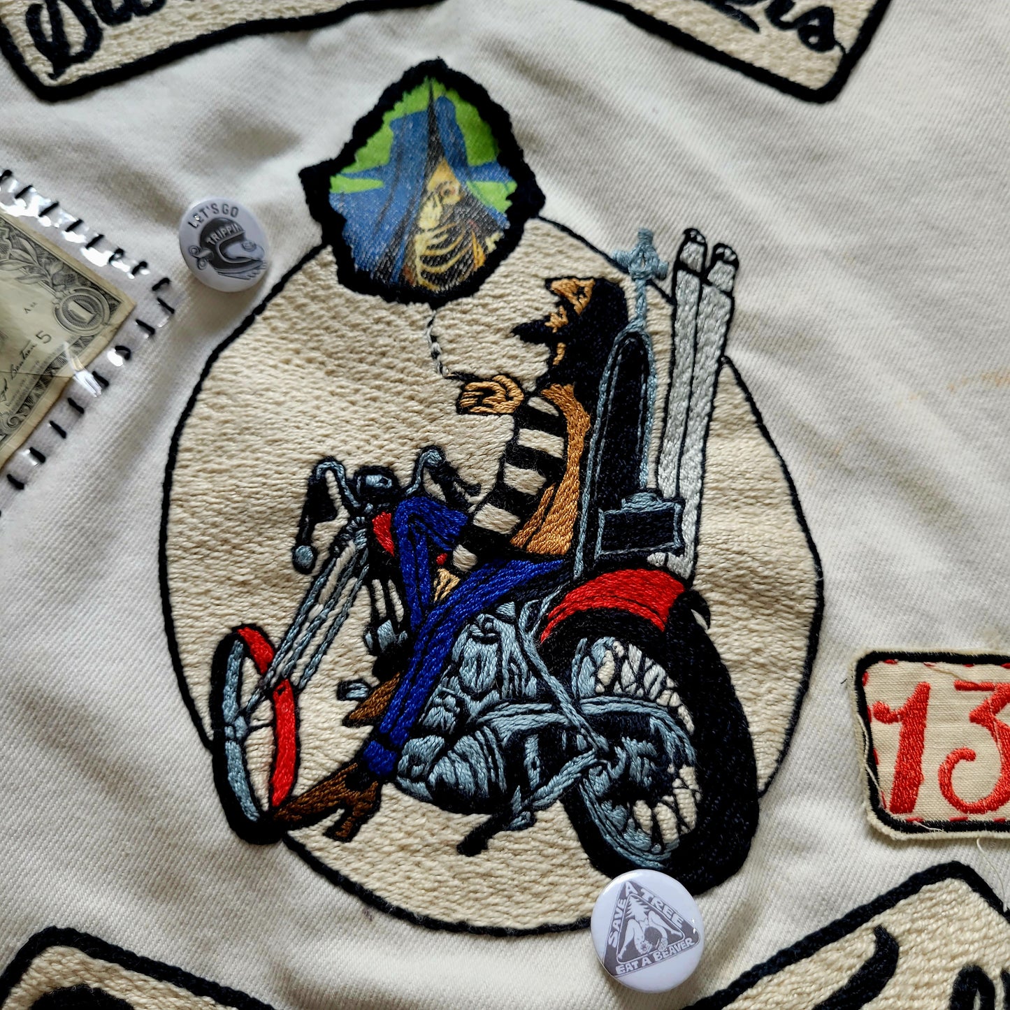 "STONED RIDERS JOSHUA TREE CAL."Handembroidery Levi's Jacket - PUNK & COTON