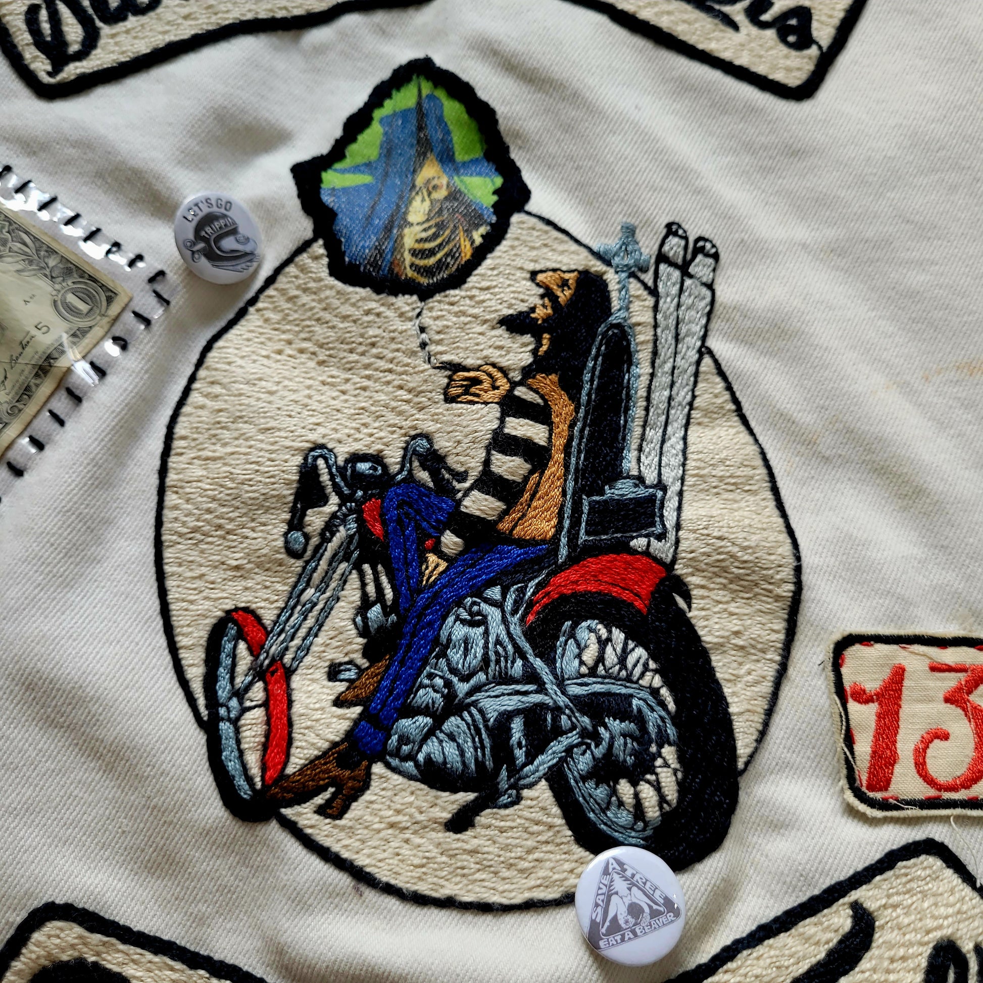"STONED RIDERS JOSHUA TREE CAL."Handembroidery Levi's Jacket - PUNK & COTON