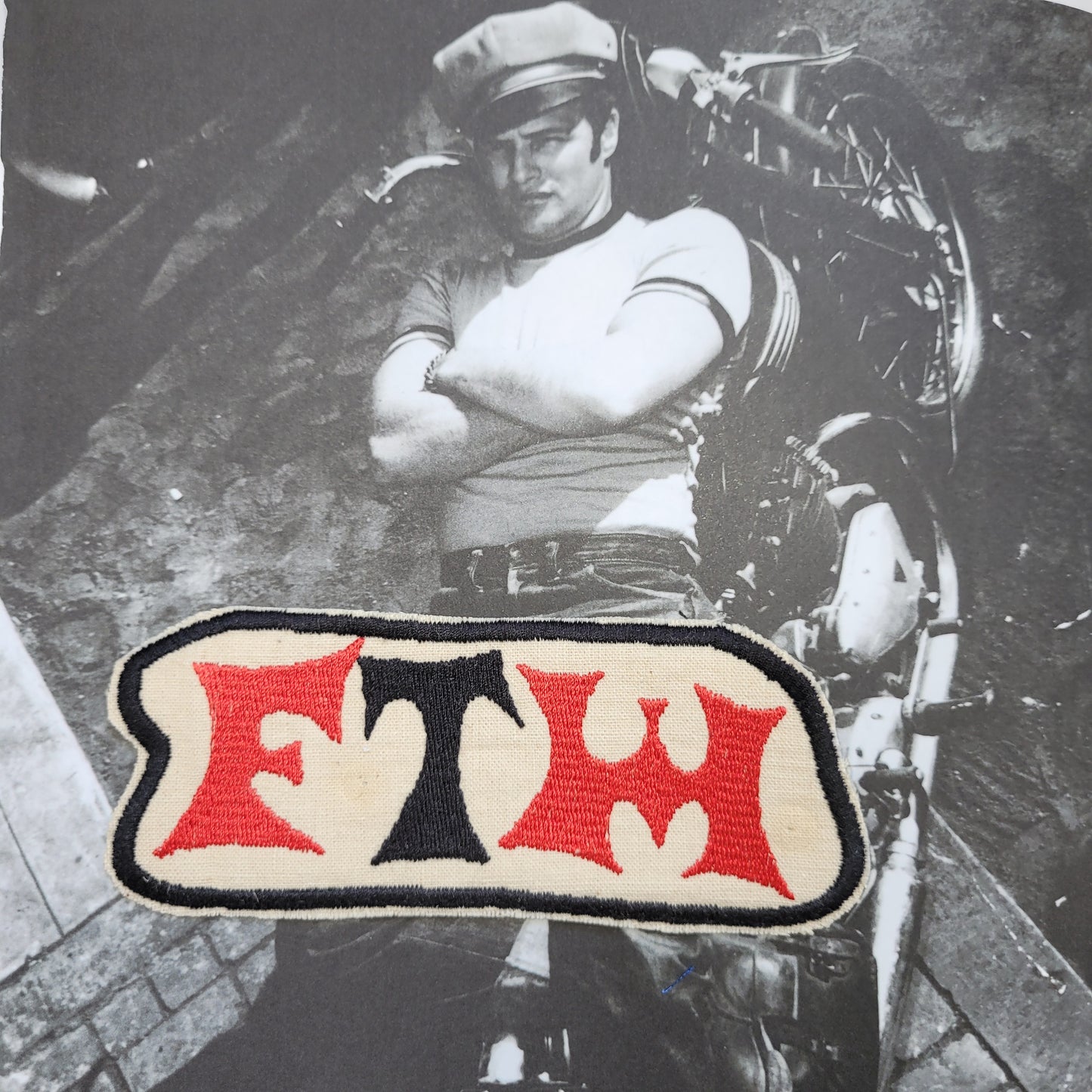 Patch Brodé "FTW ..." EN VIEUX TISSU COTON - PUNK & COTON