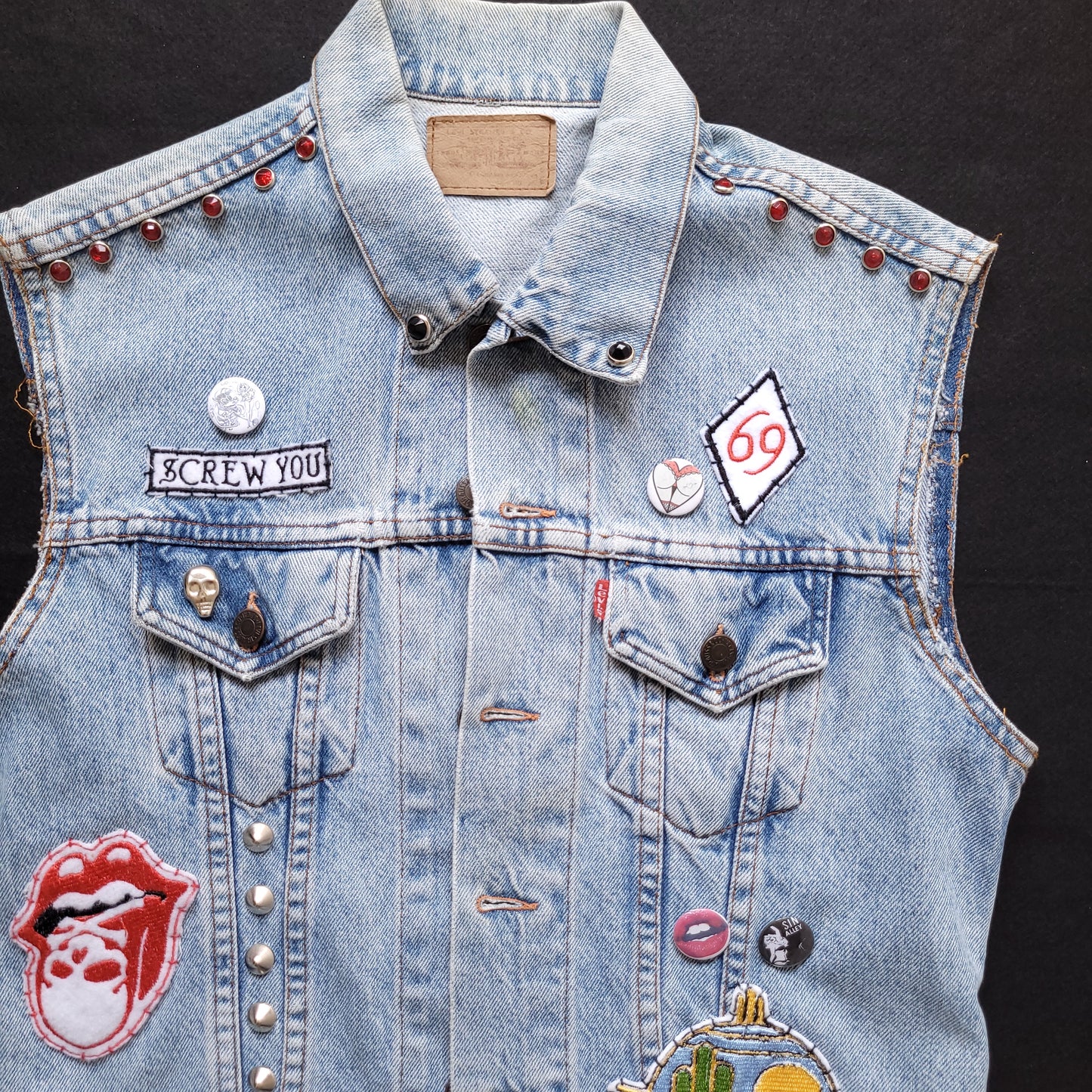 HANDPAINTED JACKET LEVI'S "SISSY BAR" veste peinte à la main chopper girl - PUNK & COTON