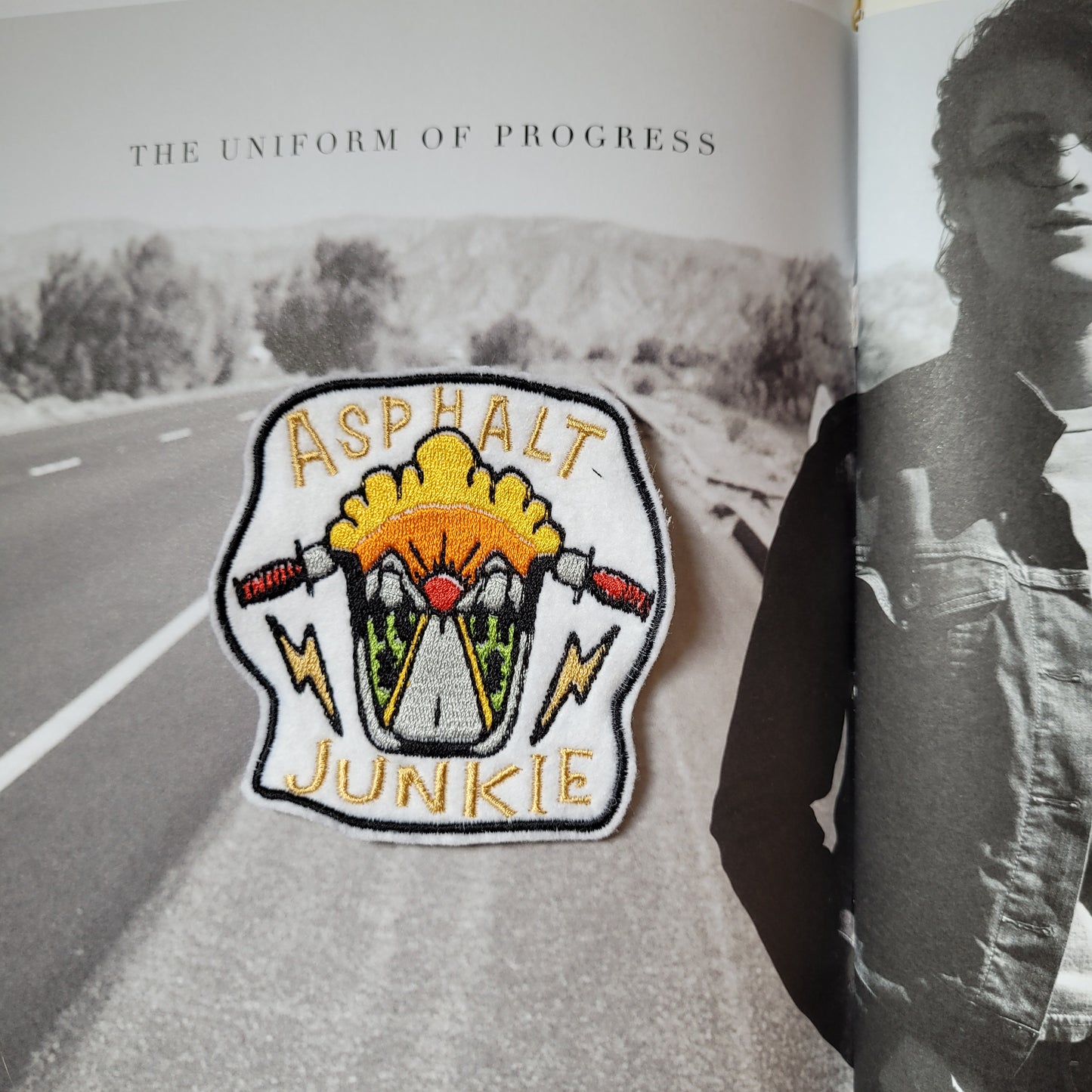 Patch brodé "Asphalt junkie" - PUNK & COTON