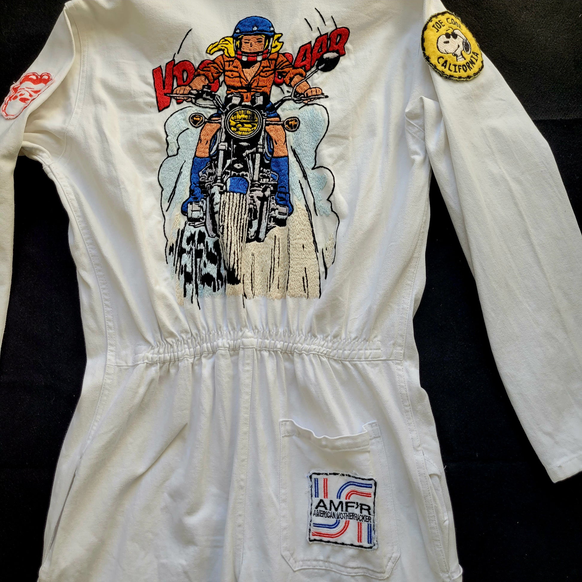 Handembroidery Vintage White Coverall "The Girl on motorcycle " signed by Punk and Coton - PUNK & COTON