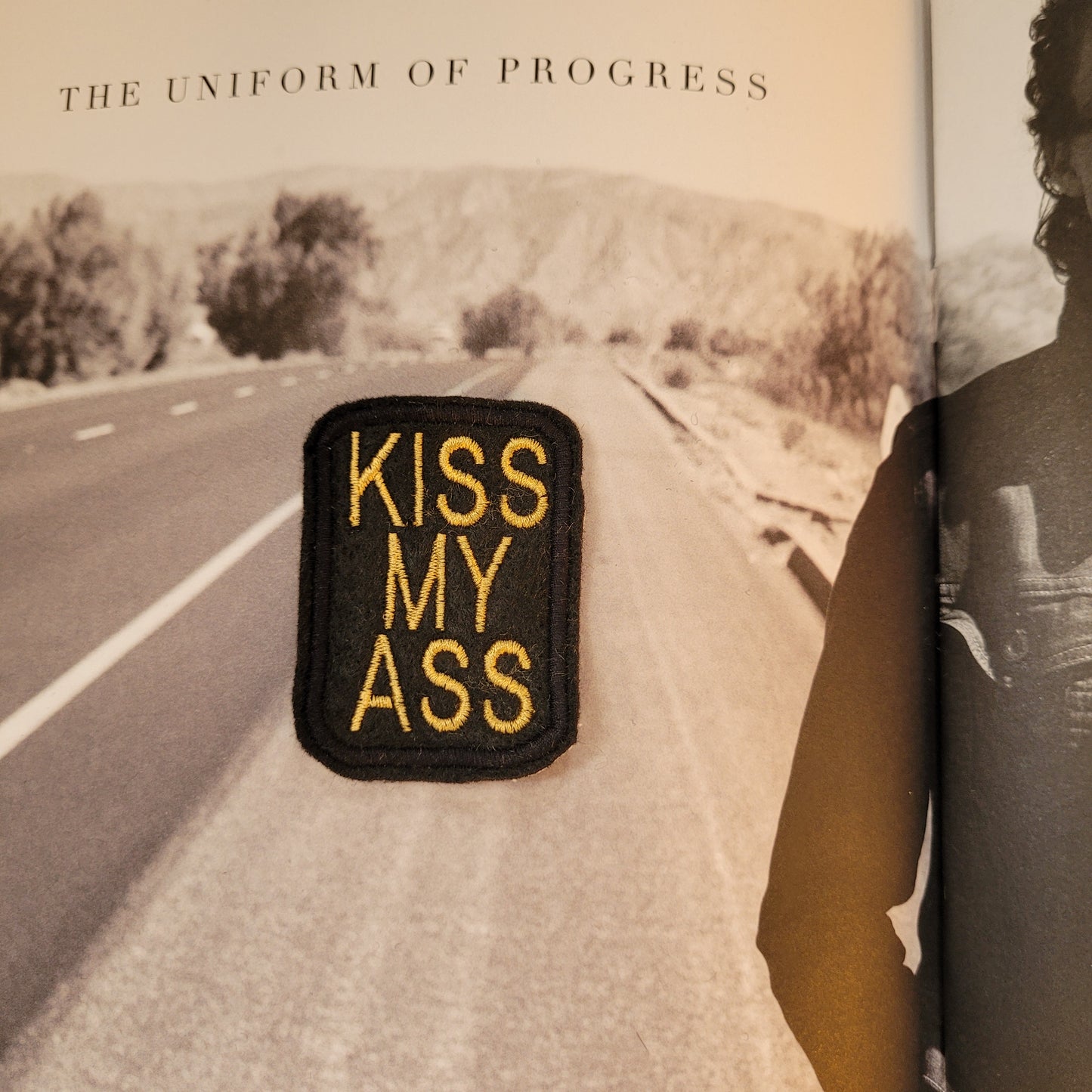 Patch Brodé Kiss My Ass - PUNK & COTON