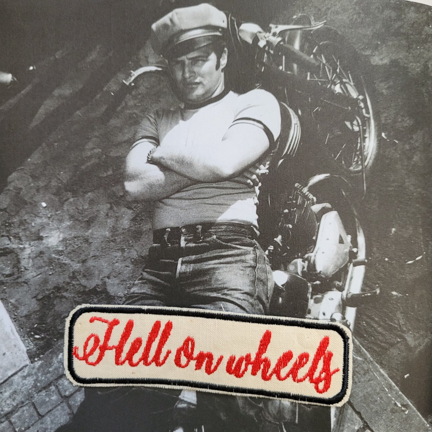 Patch Brodé "Hell on wheels" Perfect on your cut EN COTON - PUNK & COTON