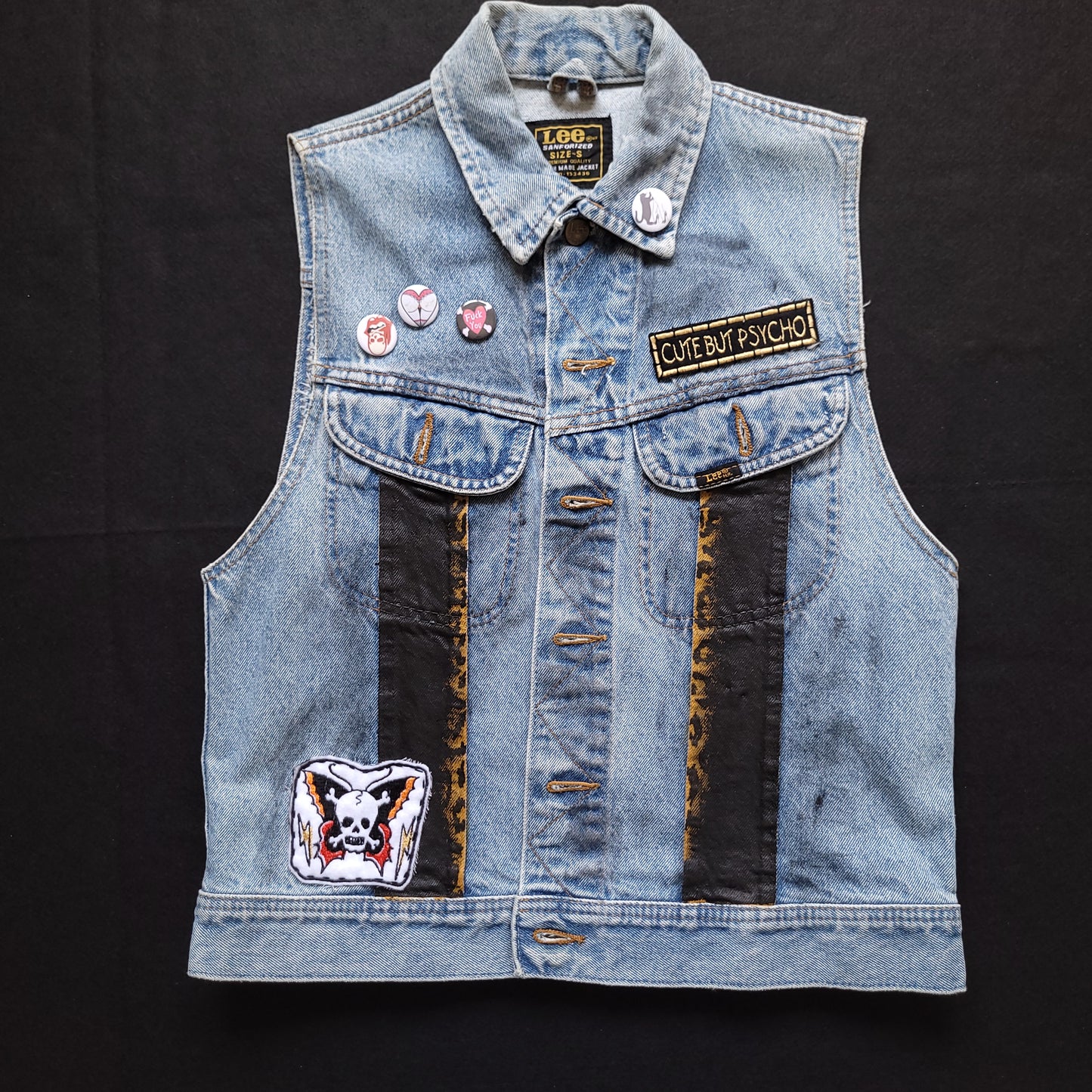 Vintage girl Lee Riders Handpainted jacket, veste femme Lee Riders peinte à la main - PUNK & COTON
