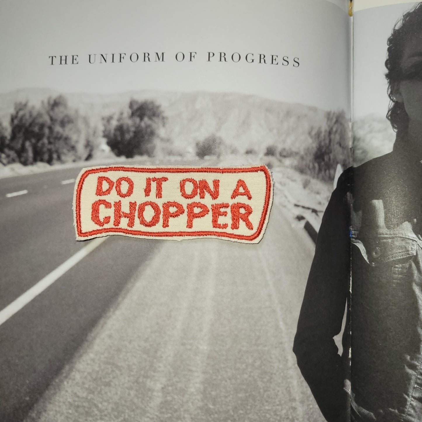 Patch Brodé  3ème Version Écru/ Rouge "Do it on a chopper" EN VIEUX TISSU COTON