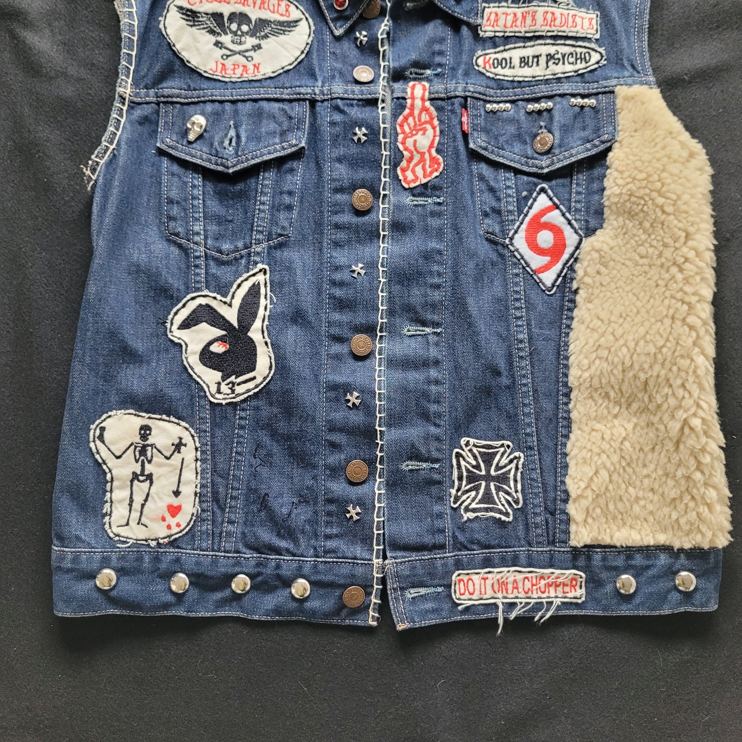 "Ride Weird to Death "Chopper Forever  chainstitched by hand Levi's Jacket/ Veste levis vintage brodée main et patchée - PUNK & COTON