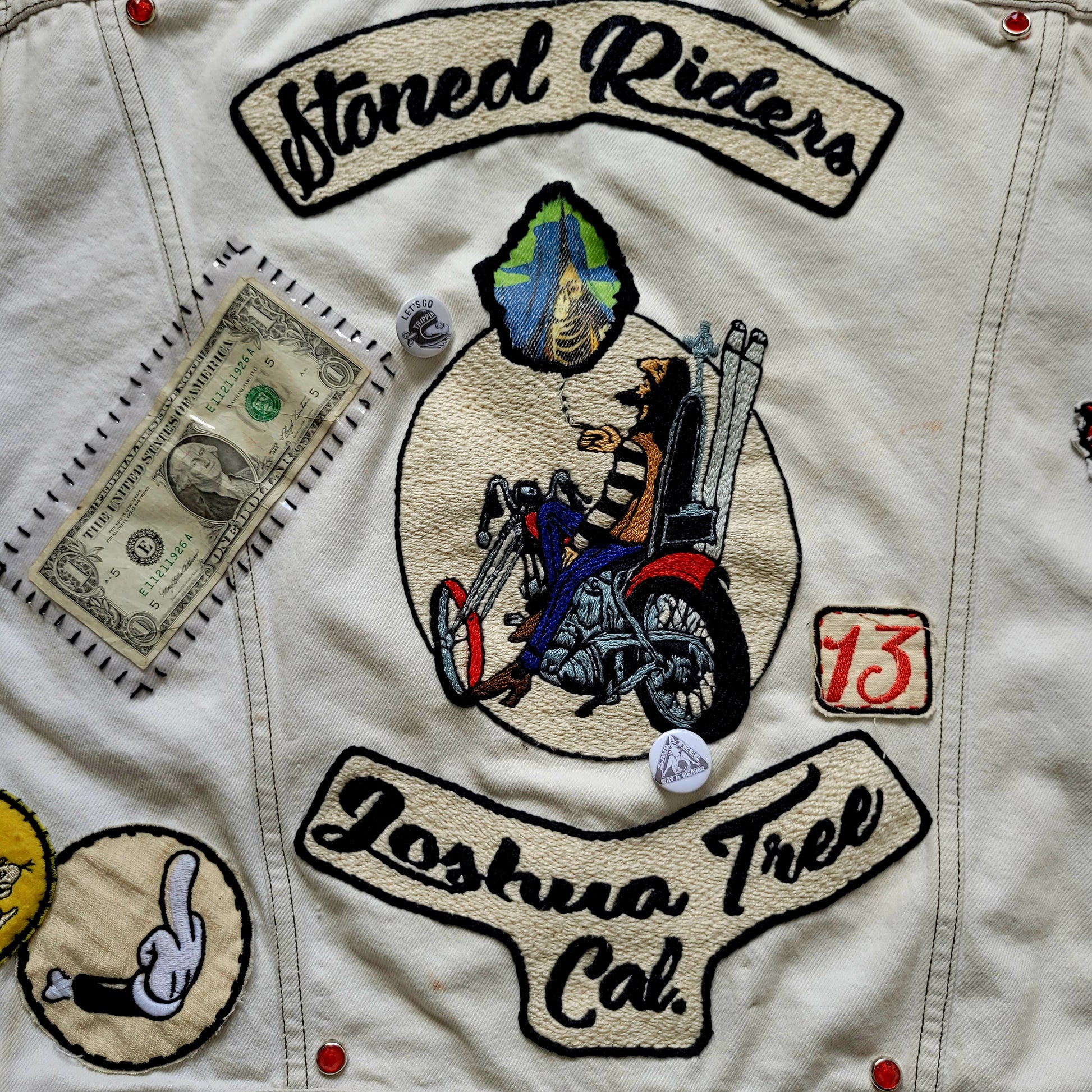 "STONED RIDERS JOSHUA TREE CAL."Handembroidery Levi's Jacket - PUNK & COTON