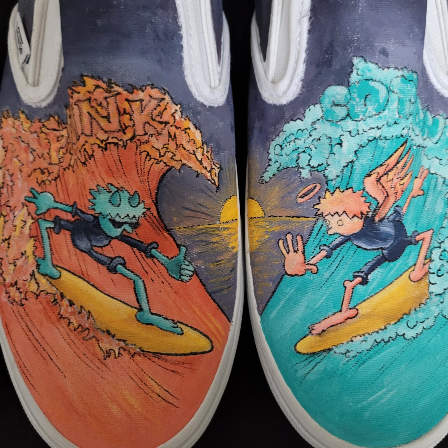 VANS "Ange & Démon Surf " Slip On peintes à la main by Punk & Coton