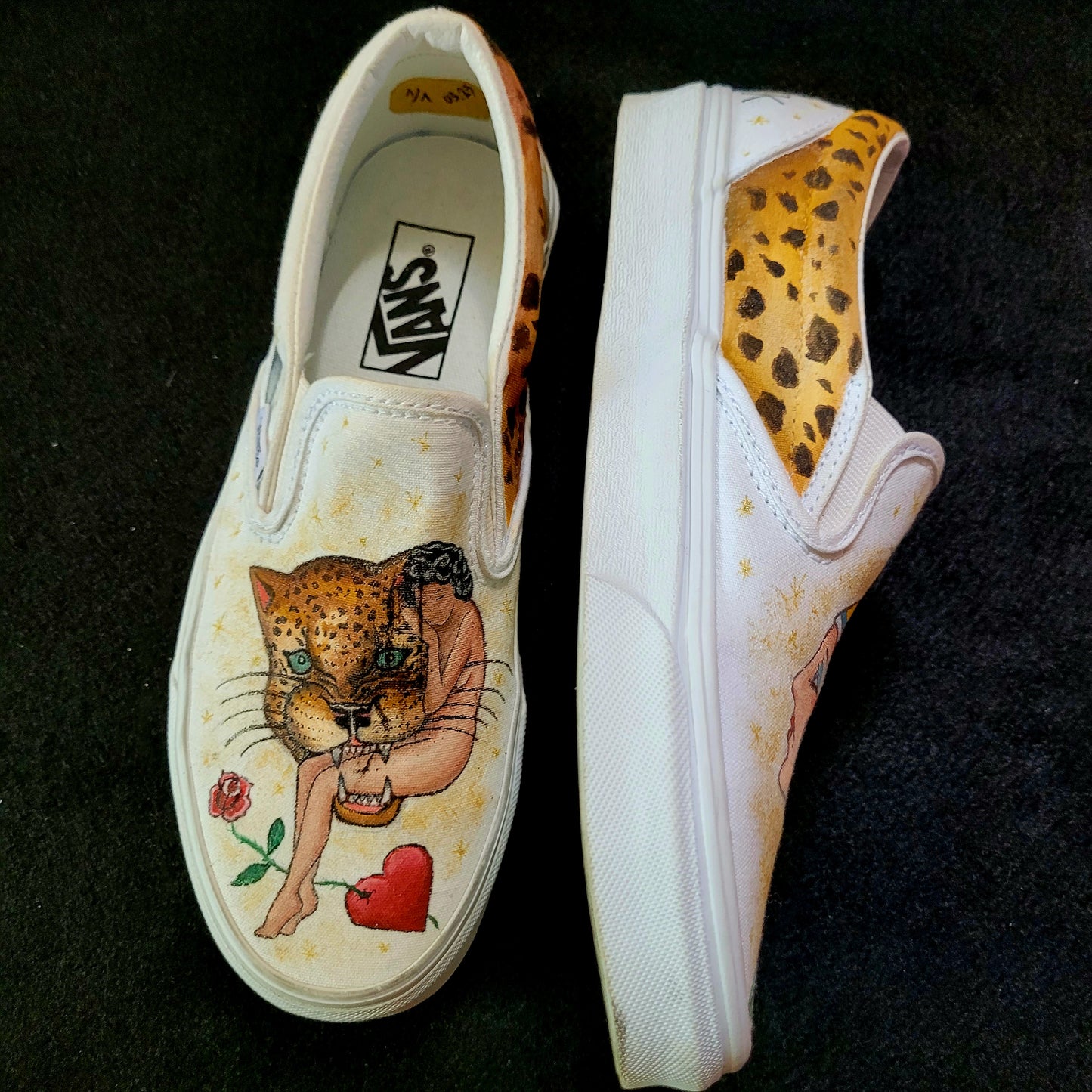 VANS "TATTOO OLD SCHOOL" Slip On peintes à la main by Punk & Coton - PUNK & COTON