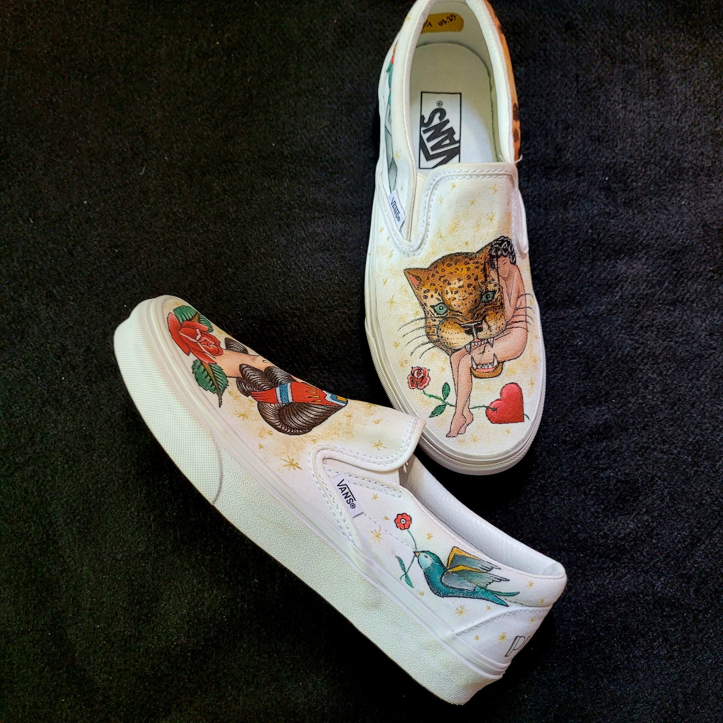 VANS "TATTOO OLD SCHOOL" Slip On peintes à la main by Punk & Coton - PUNK & COTON