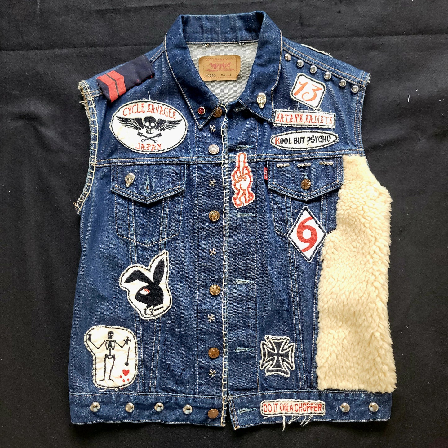 "Ride Weird to Death "Chopper Forever  chainstitched by hand Levi's Jacket/ Veste levis vintage brodée main et patchée - PUNK & COTON
