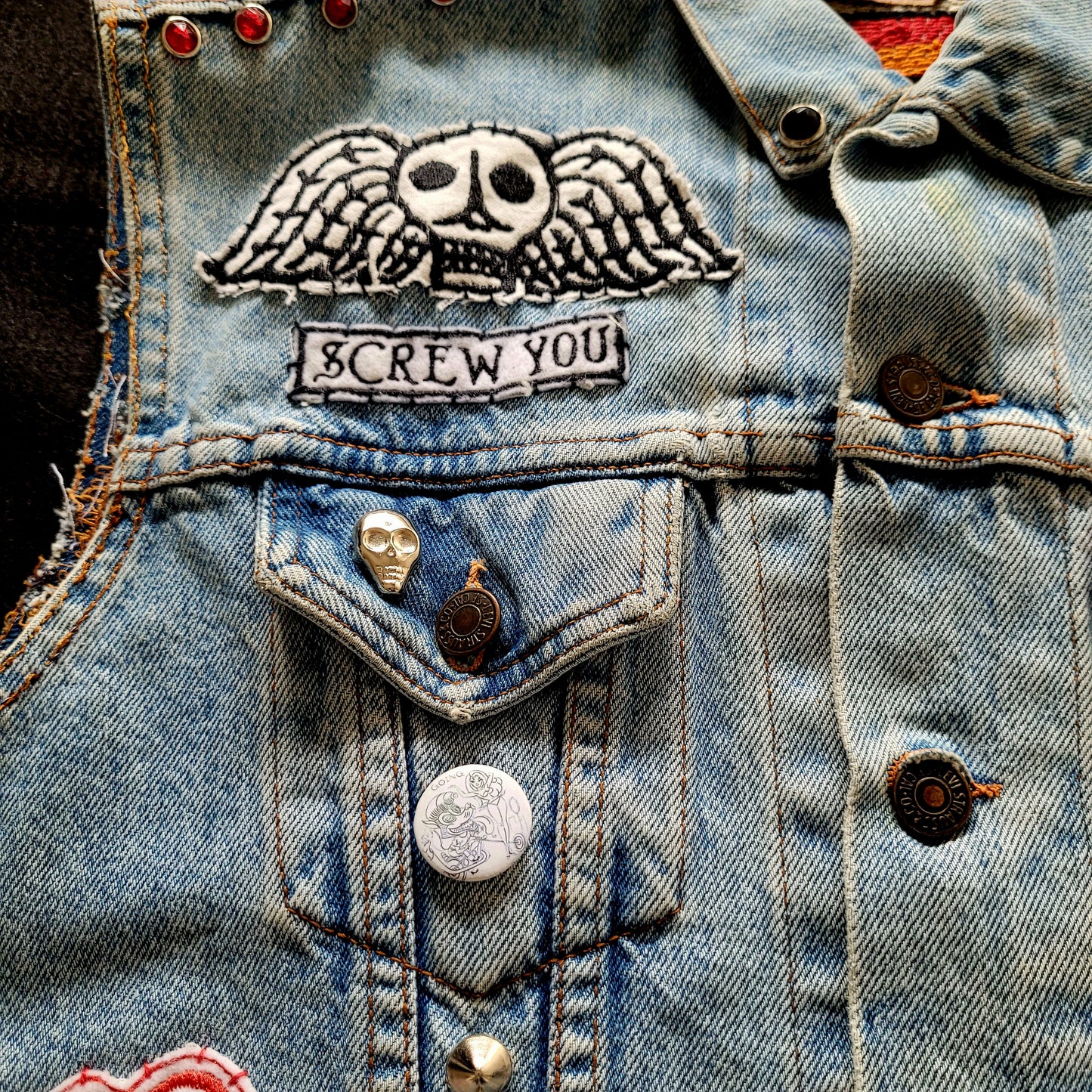 Handpainted  & Handembroidered  JACKET LEVI'S "My Chopper Babe " veste peinte et brodée à la main chopper girl - PUNK & COTON