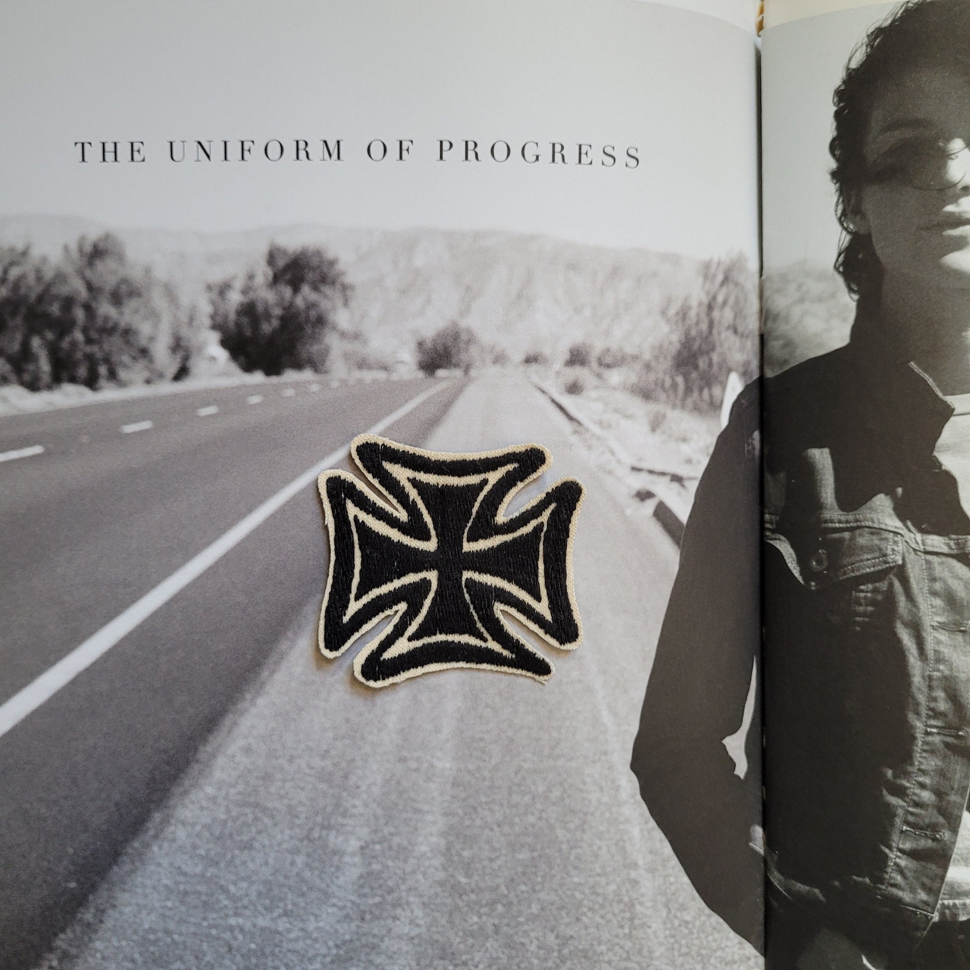 Patch Brodé "Iron cross"  no maltese cross, perfect on your cut SUR VIEUX TISSU COTON - PUNK & COTON