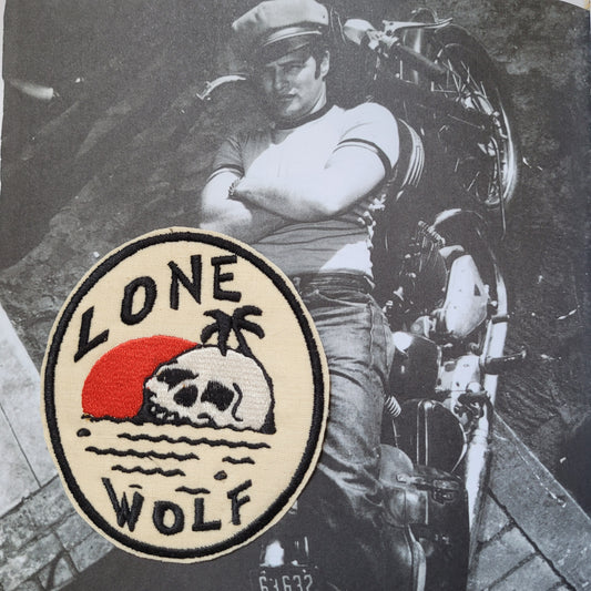 Patch Brodé "Lone Wolf Island" EN VIEUX TISSU COTON - PUNK & COTON