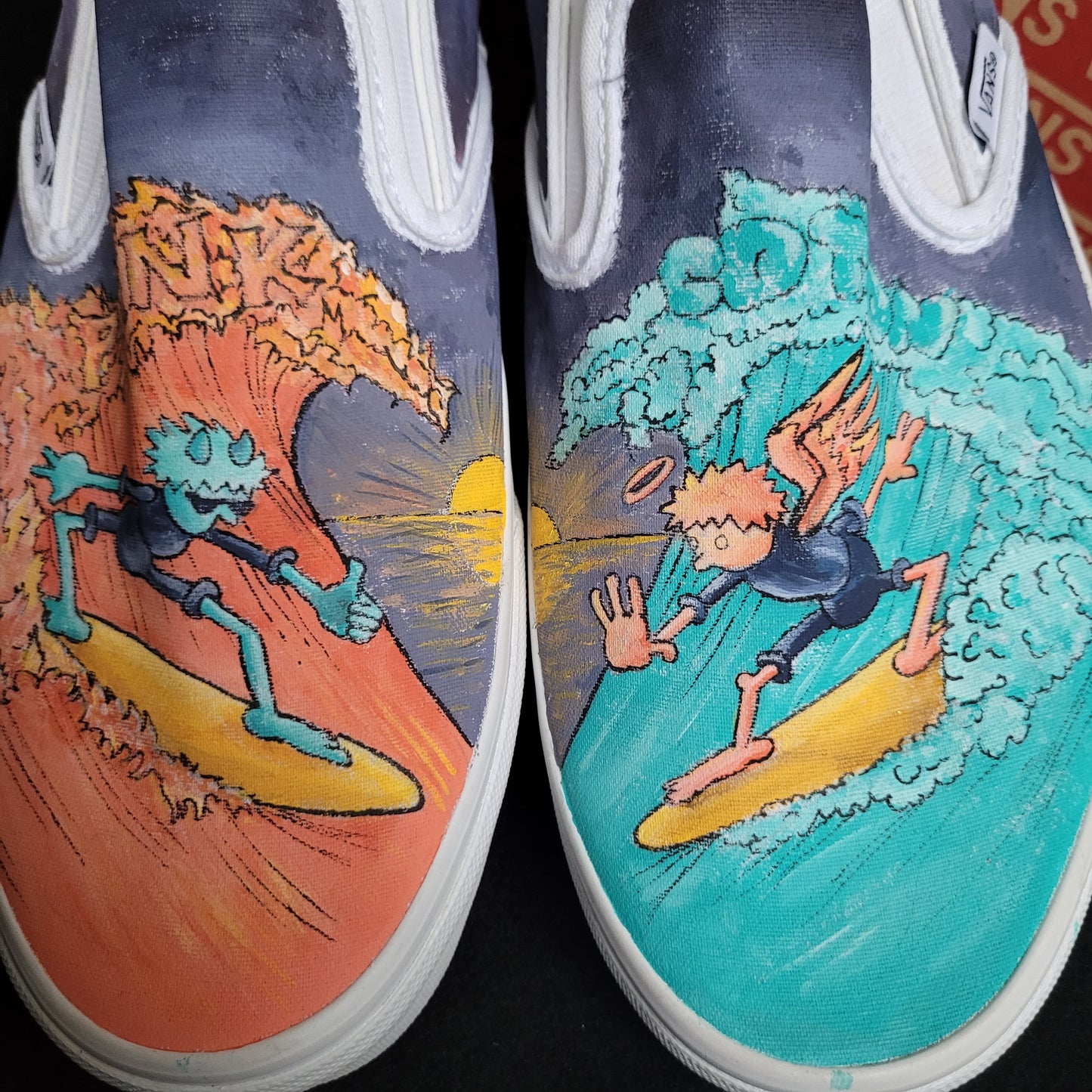 VANS "Ange & Démon Surf " Slip On peintes à la main by Punk & Coton