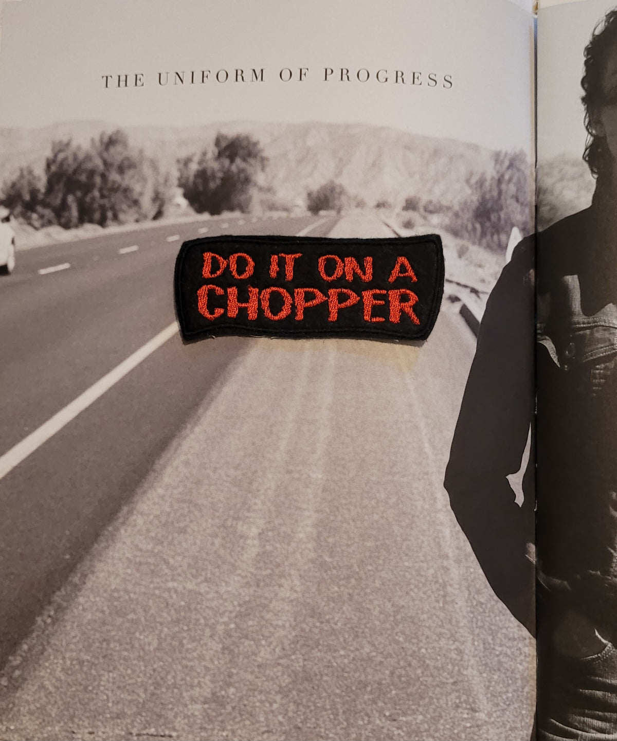 Patch Brodé "Do it on a chopper" version Noir/ Rouge