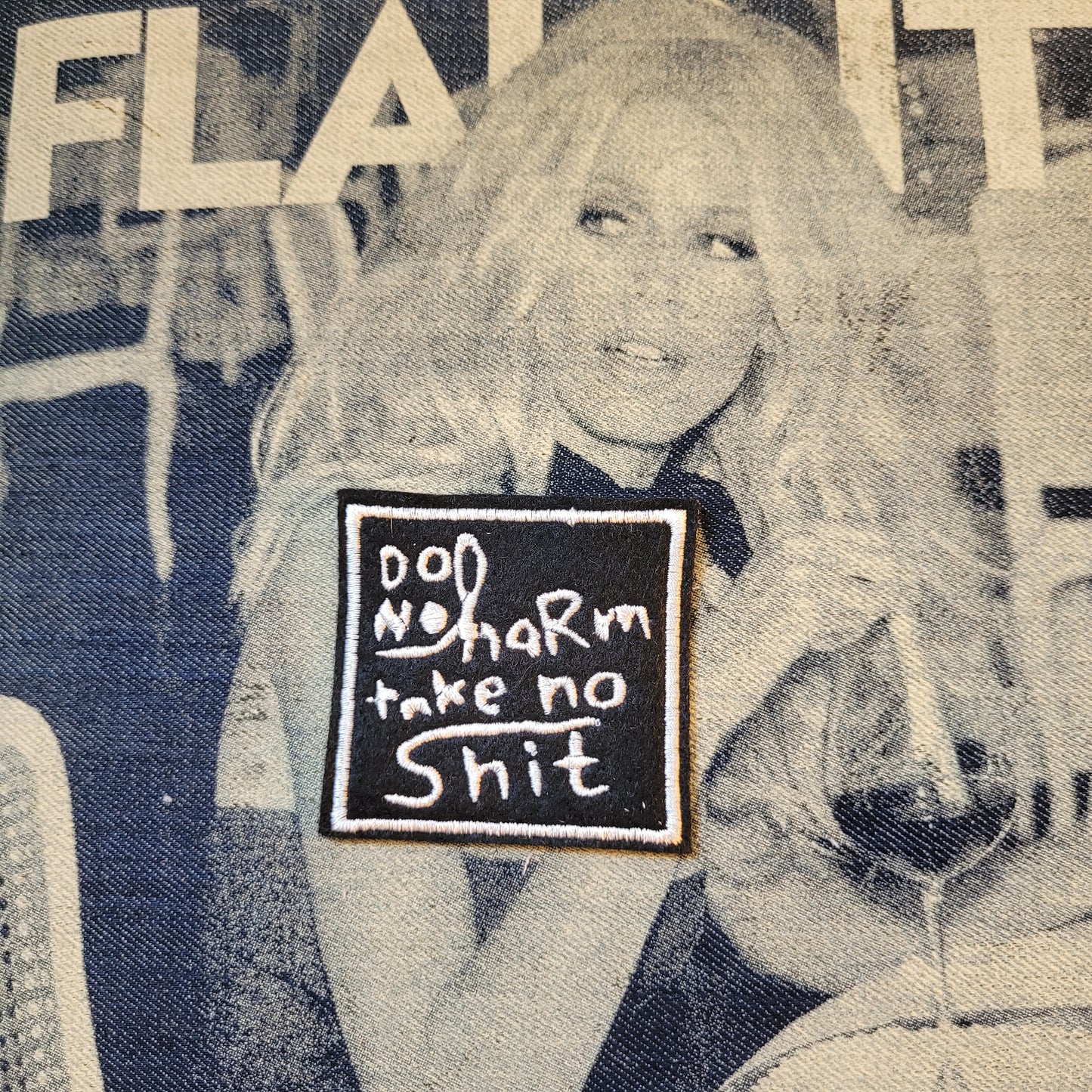 Patch Brodé Do no Harm Take no Shit - PUNK & COTON