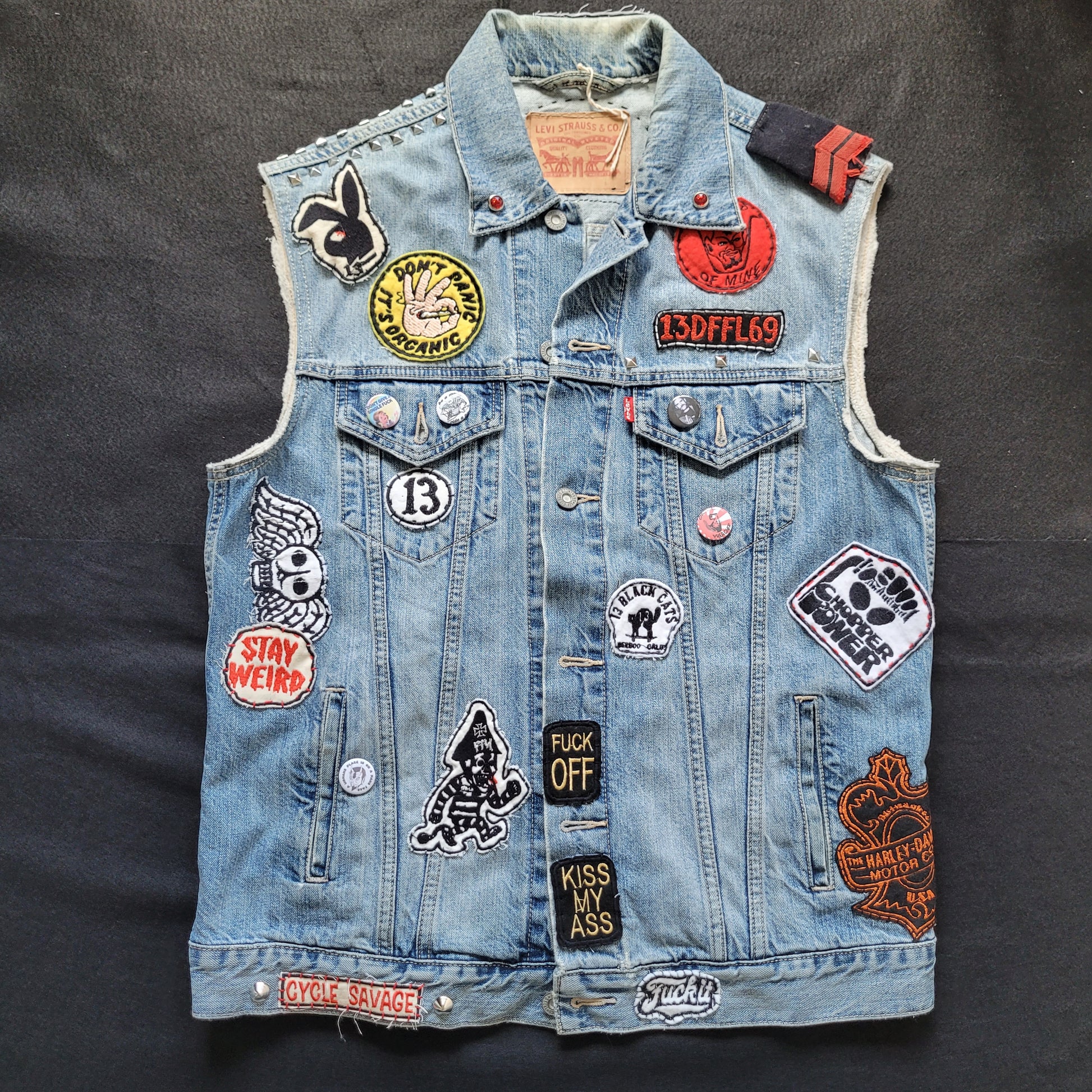 Handpainted Levi's Jacket "Rat Fink Choppers" / Veste sans manches Levi's peinte à la main - PUNK & COTON