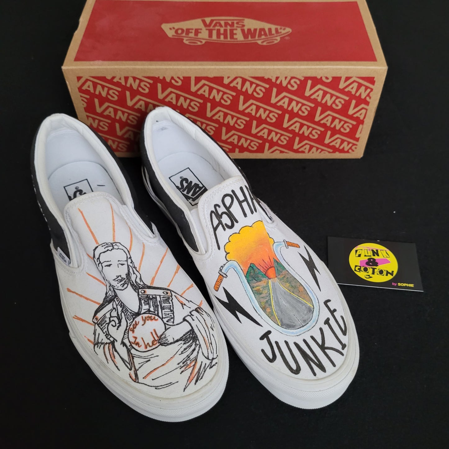 VANS "Jesus & Asphalt junkie" Slip On peintes à la main by Punk & Coton