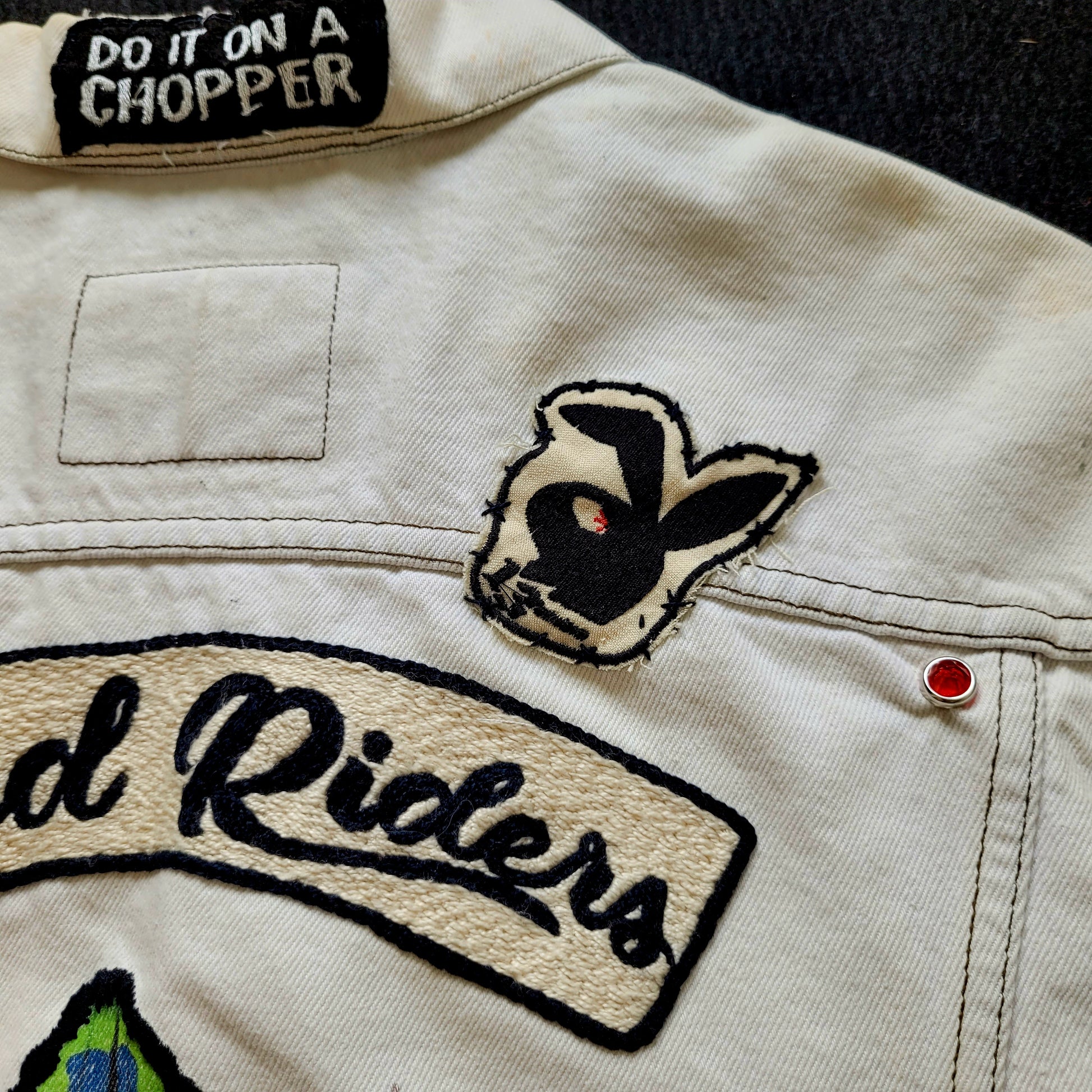 "STONED RIDERS JOSHUA TREE CAL."Handembroidery Levi's Jacket - PUNK & COTON