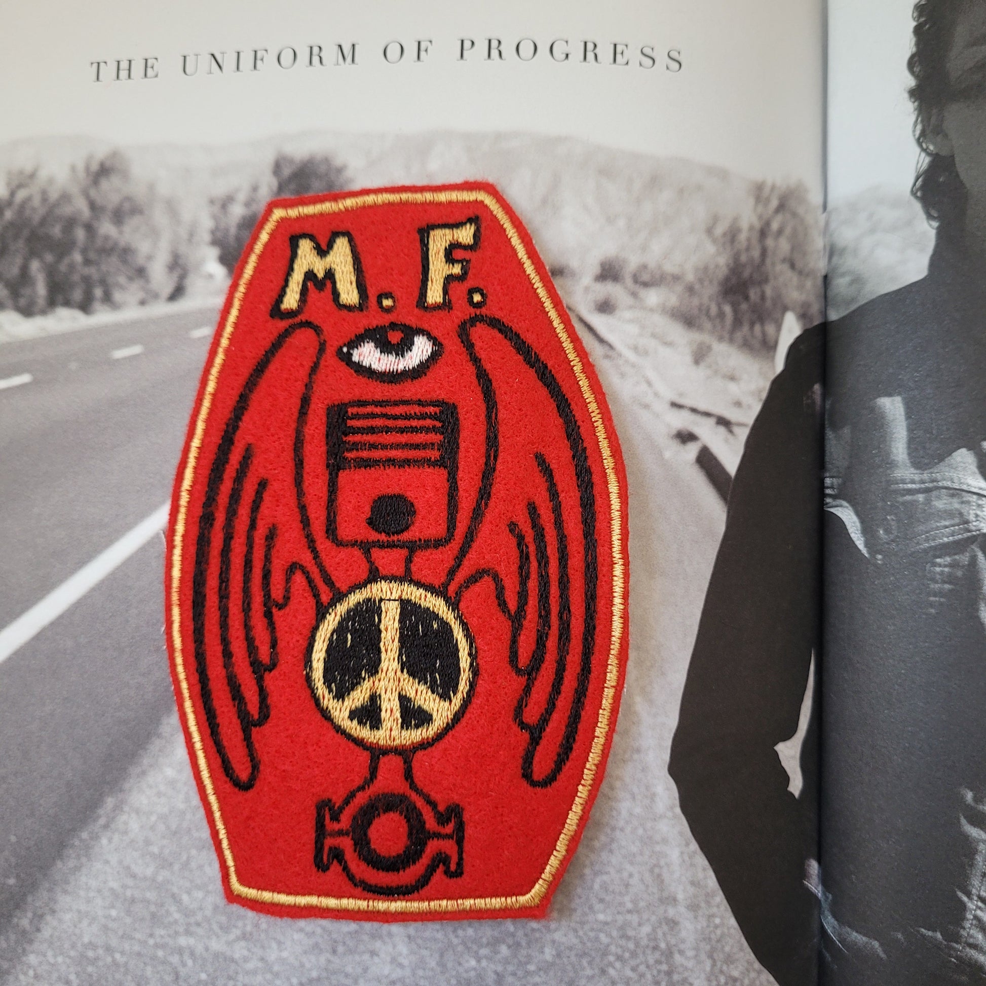 Patch Brodé Piston Bielle Peace & Love - PUNK & COTON