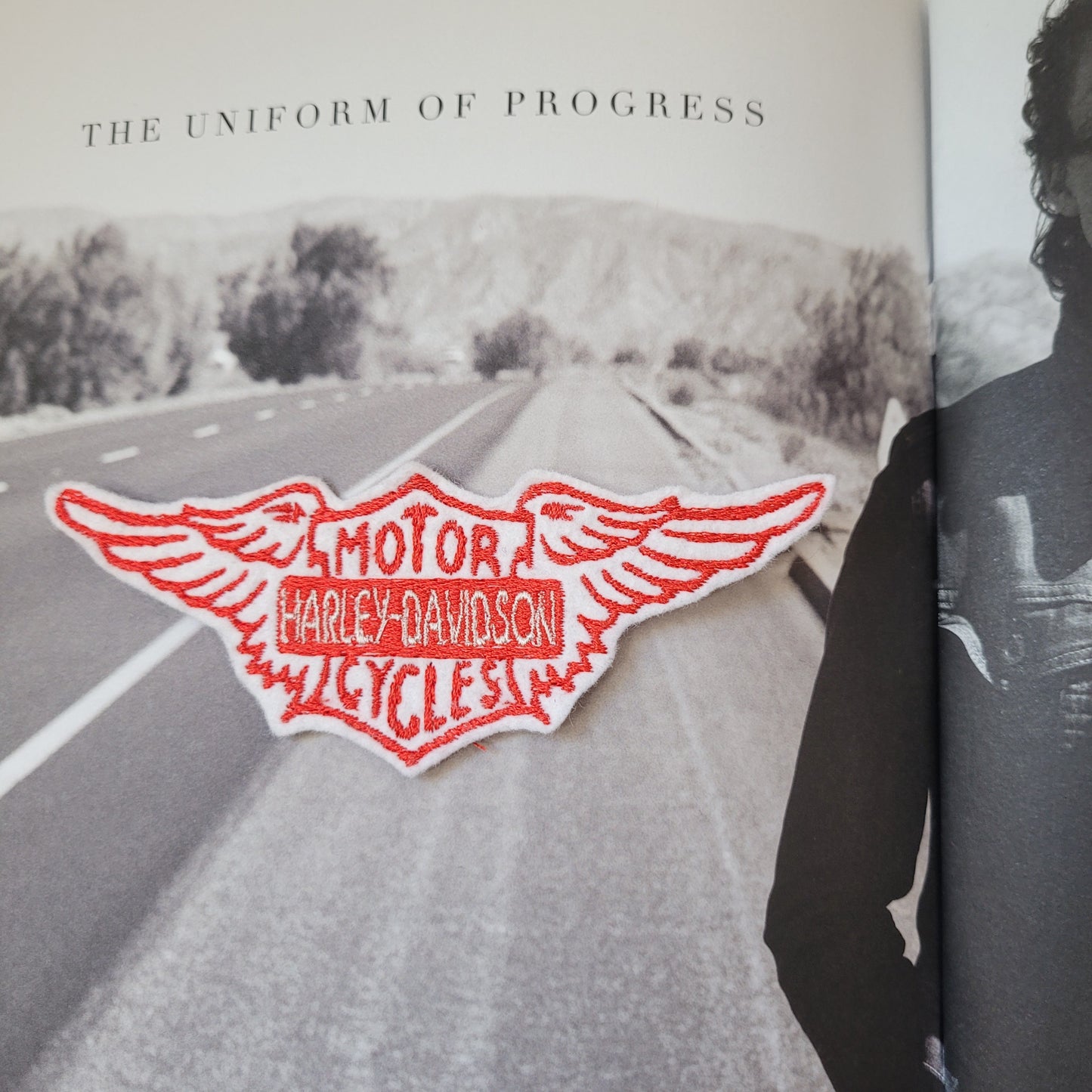 Patch Brodé Vintage Harley Wing Logo ( Version White & Red) - PUNK & COTON