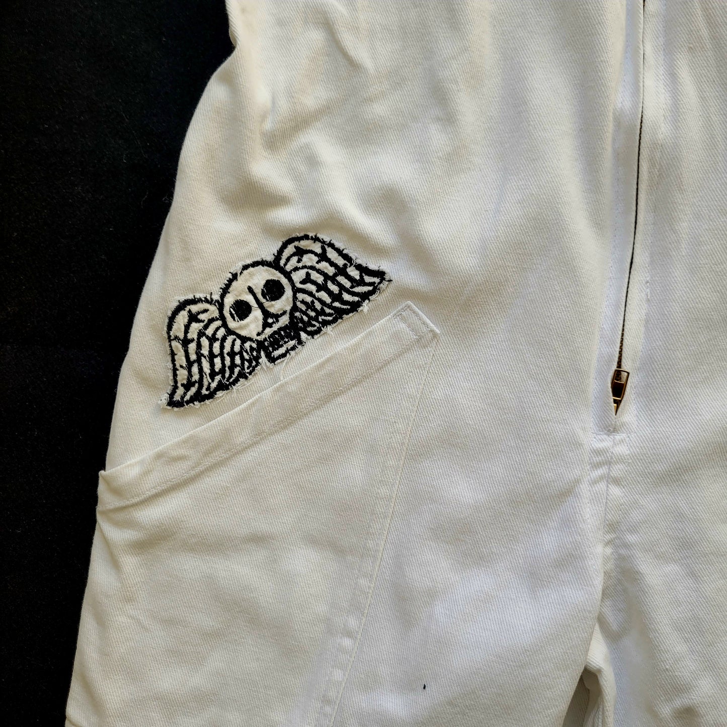 Handembroidery Vintage White Coverall "The Girl on motorcycle " signed by Punk and Coton - PUNK & COTON