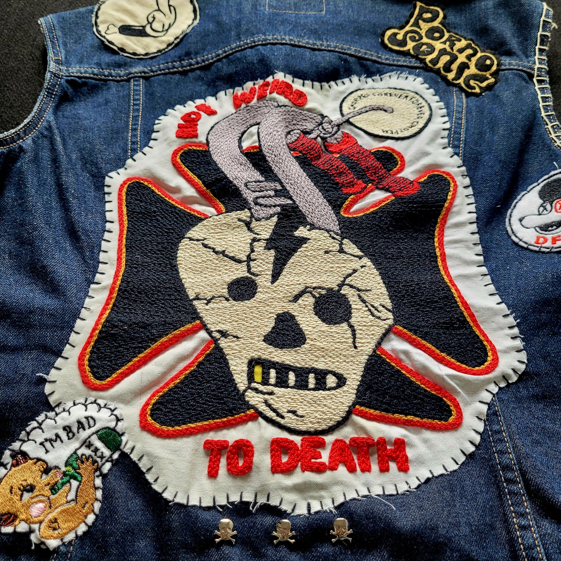 "Ride Weird to Death "Chopper Forever  chainstitched by hand Levi's Jacket/ Veste levis vintage brodée main et patchée - PUNK & COTON