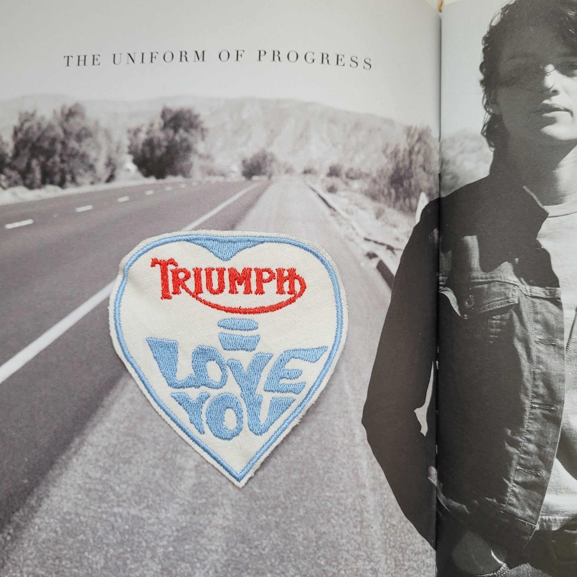 Patch Brodé "Triumph vintage HEART" EN VIEUX TISSU COTON - PUNK & COTON