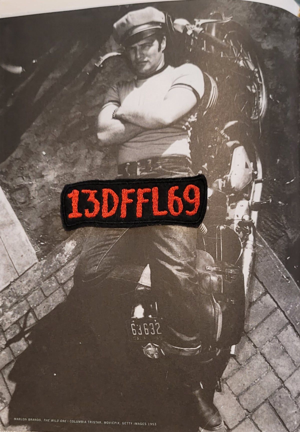 Patch Brodé "13DFFL69" Version Noir/Rouge