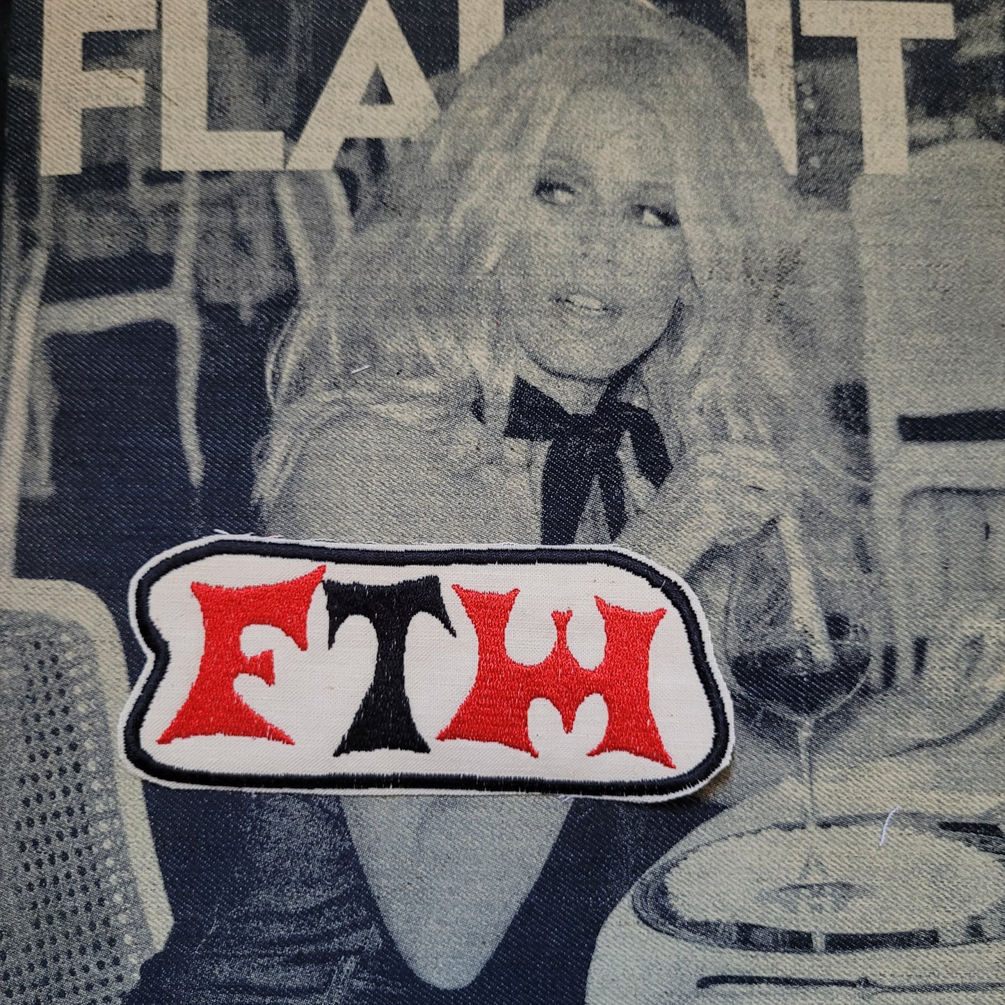 Patch Brodé "FTW ..." EN VIEUX TISSU COTON - PUNK & COTON