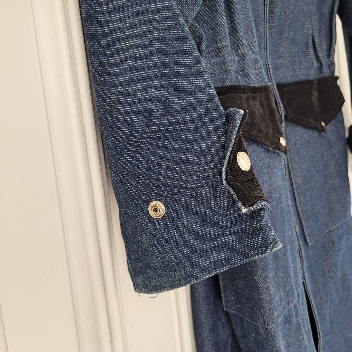 Long rider denim raincoat / impermeable en jean long moto, cavalier - L'Insoumis Clothing