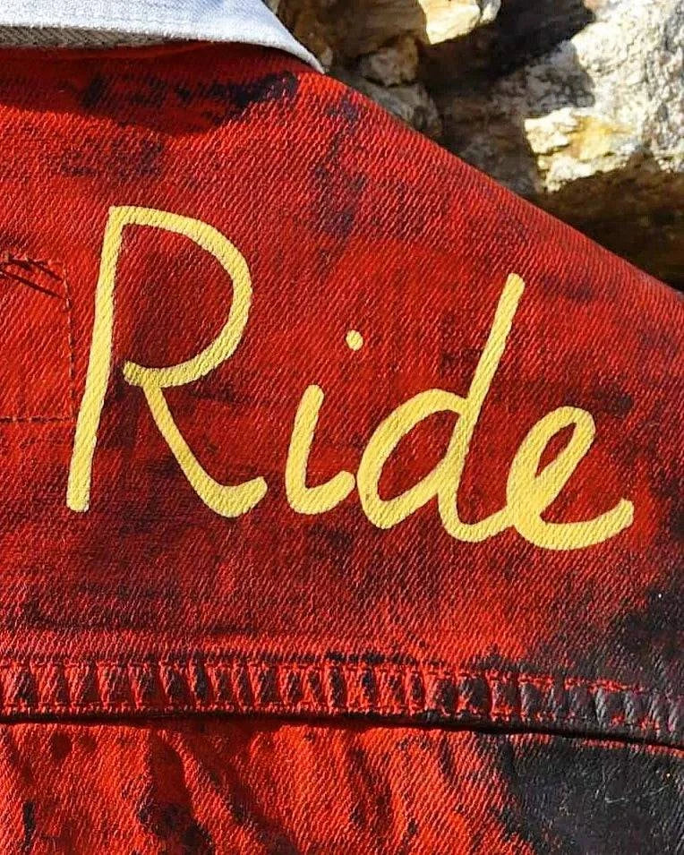 "ENDLESS RIDE" Handpainted Levi's Jacket/ veste peinte à la main - L'Insoumis Clothing