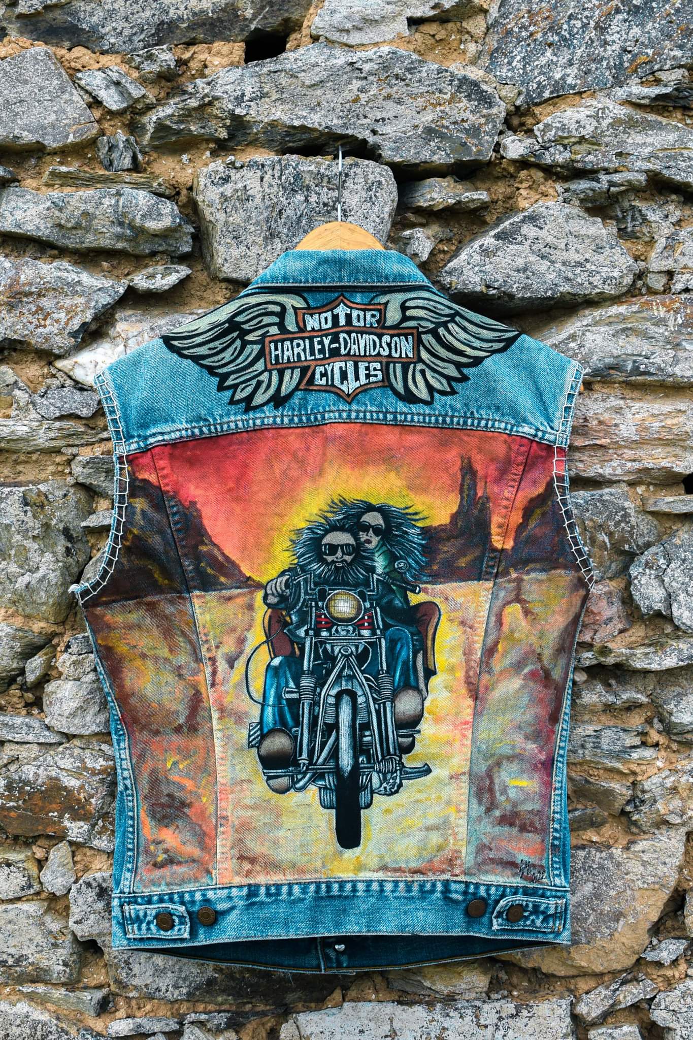 Handpainted Levi's Jacket/ Veste levis vintage peinte main biker family - L'Insoumis Clothing